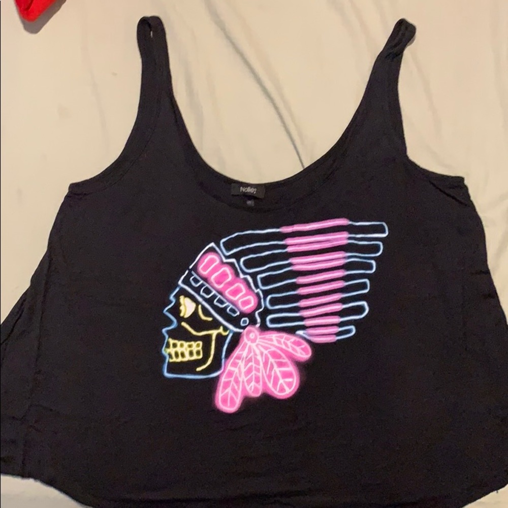 Black crop top